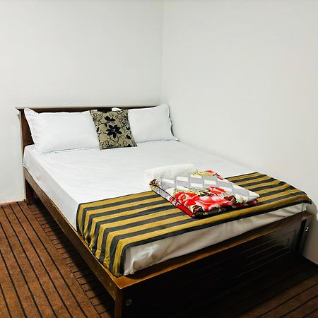 Ella Tunnel Corner Inn מראה חיצוני תמונה